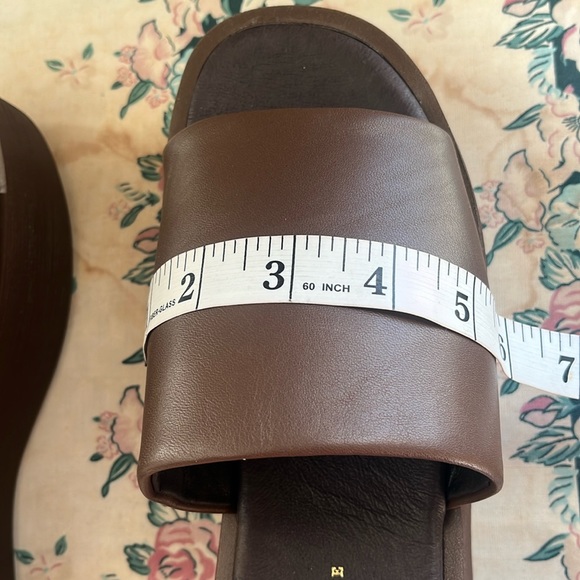 Slide - Picture 7 of 17